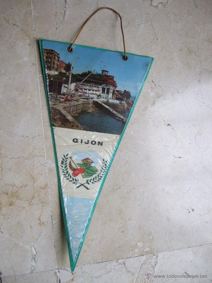 Collection pennants: BANDERIN A&Ntilde;OS 60/70 - GIJON - 28X13
