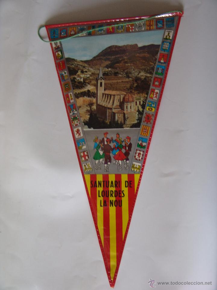 Collection pennants: BANDERIN DE LA NOU SANTUARI DE LOURDEA A&Ntilde;OS 60-70