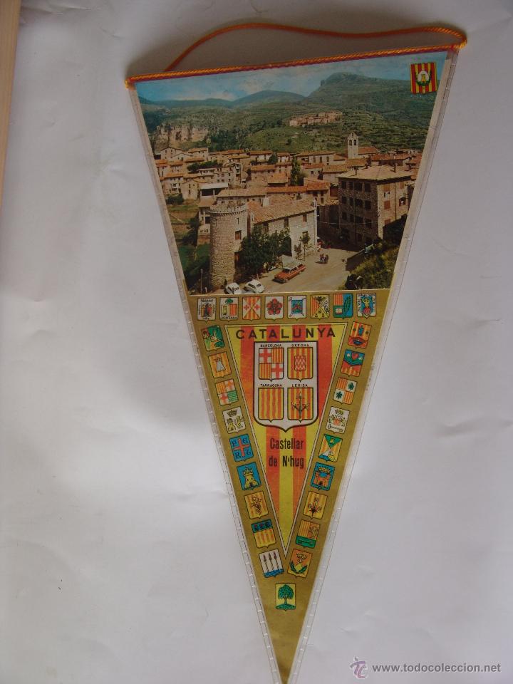 Collection pennants: BANDERIN DE CASTELLAR DE N`HUG A&Ntilde;OS 60-70