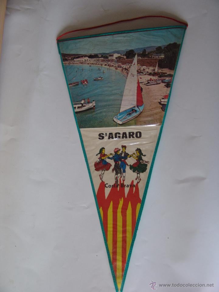 Collection pennants: BANDERIN DE S&acute;AGARO A&Ntilde;OS 60-70