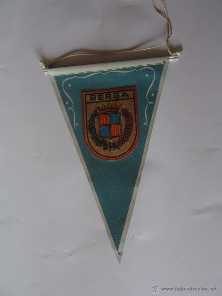 Collection pennants: BANDERIN MINI DE BERGA A&Ntilde;OS 60-70 15 CM