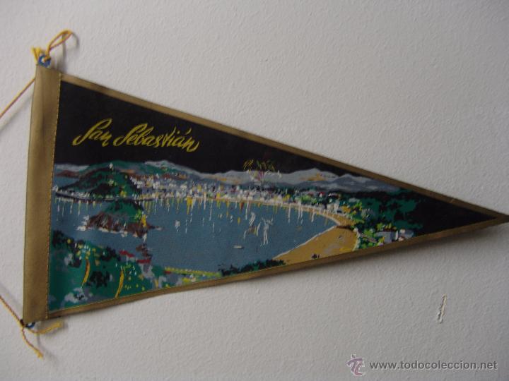 Collection pennants: BANDERIN DE SAN SEBASTIAN A&Ntilde;OS 60-70