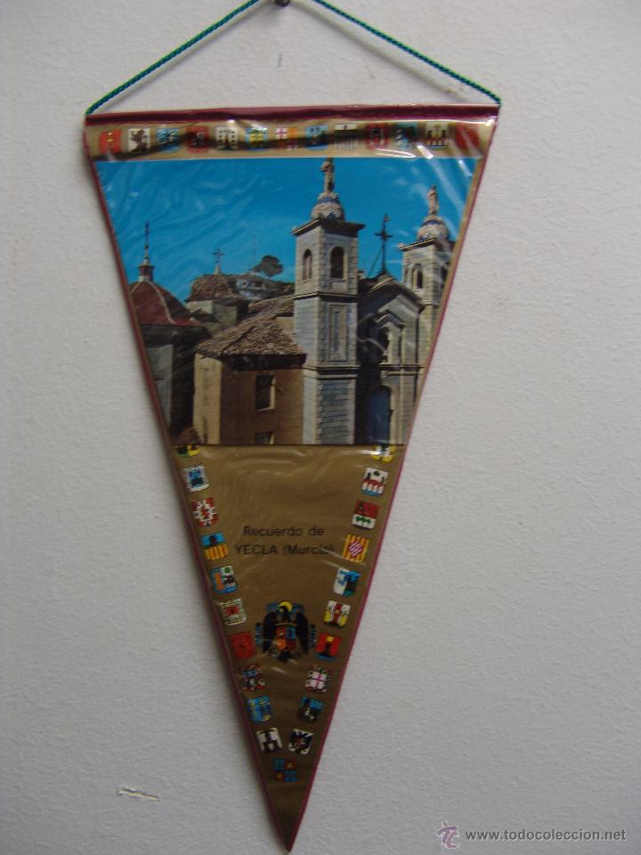 Collection pennants: BANDERIN DE YECLA MURCIA A&Ntilde;OS 60-70
