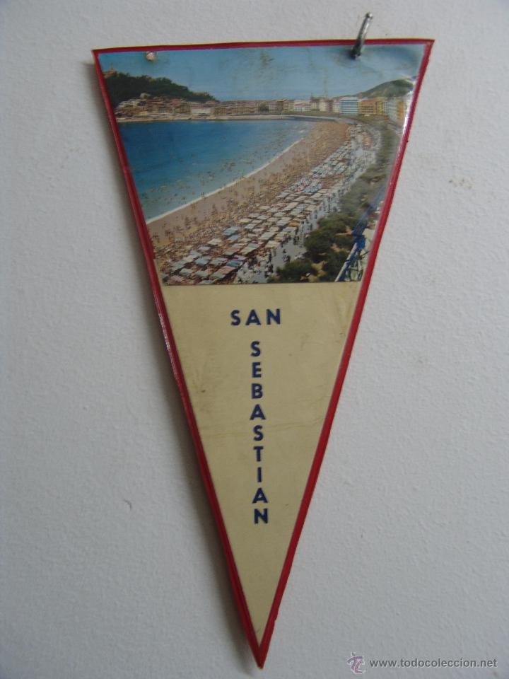 Collection pennants: BANDERIN DE SAN SEBASTIAN A&Ntilde;OS 60-70