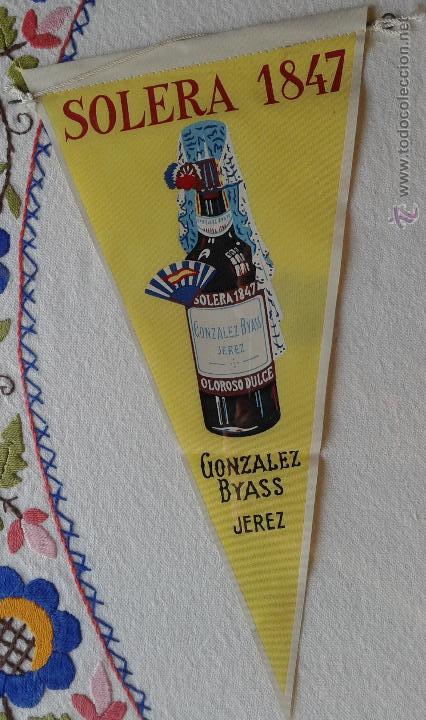 Sammlung von Wimpeln: Vinos Solera 1847