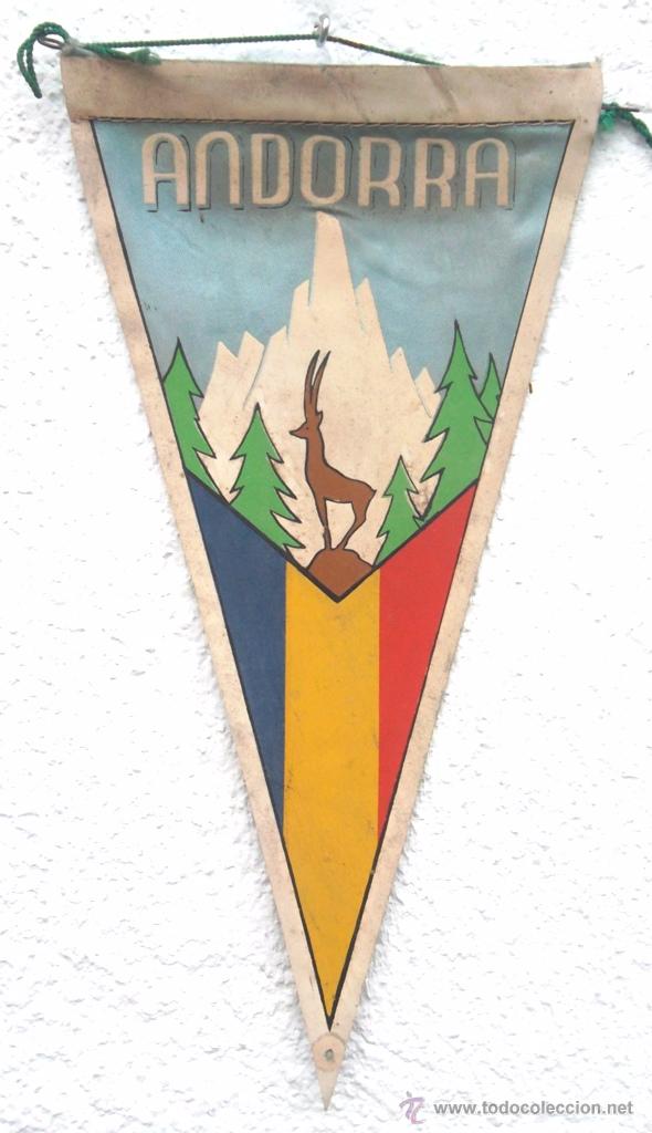 Sammlung von Wimpeln: Bander&iacute; antic Andorra 14 x 27 cm. Anys 60 banderin fanion wimpel flag