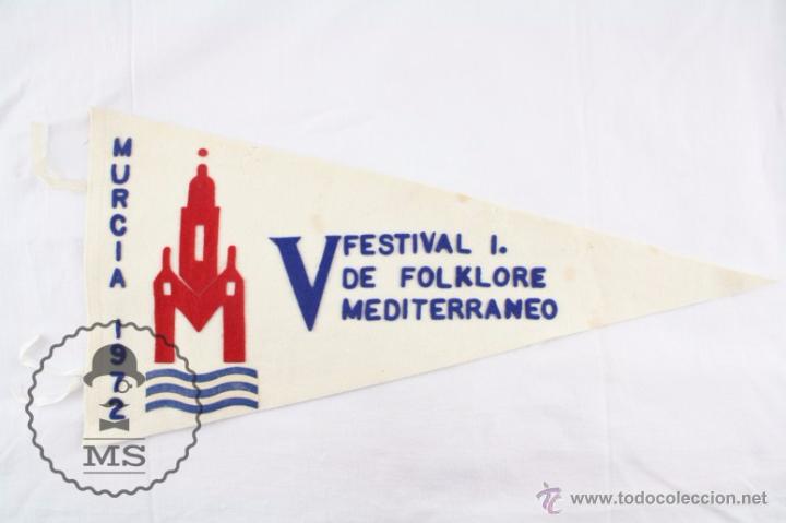 Collection pennants: Bander&iacute;n de Fieltro - V Festival Internacional Folklore Mediterr&aacute;neo. Murcia 1972 - 45 x 21 Cm