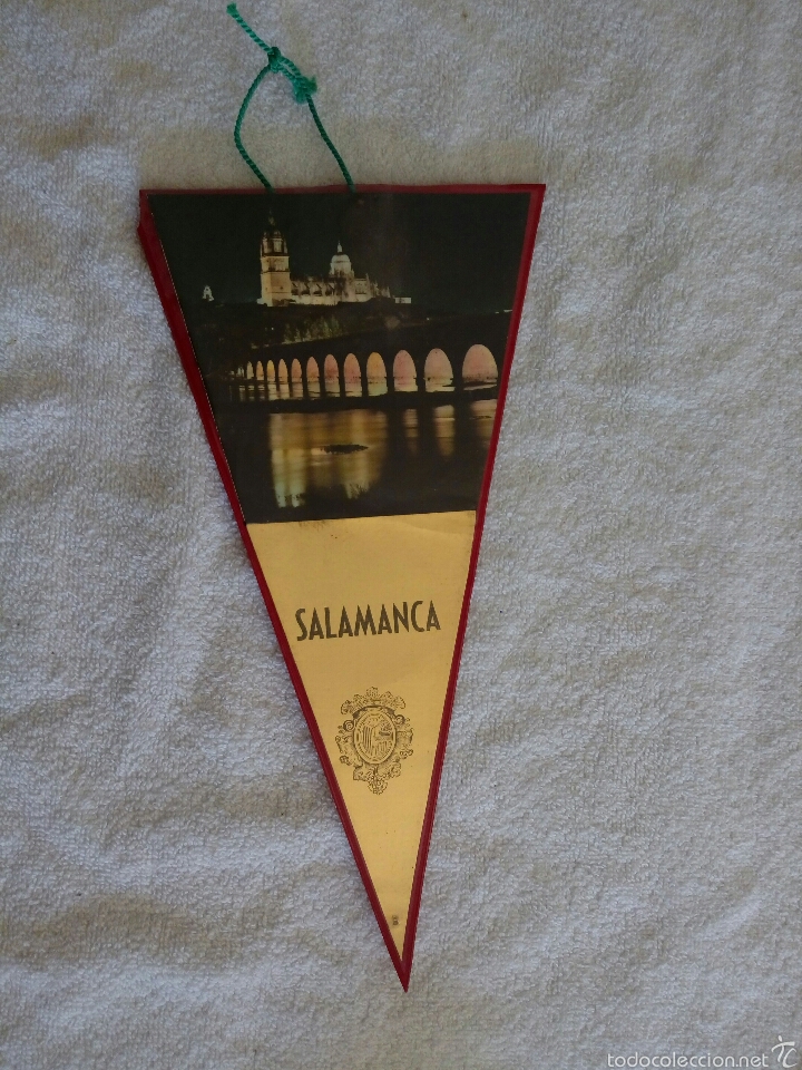 Collection pennants: BANDER&Iacute;N PLASTIFICADO SALAMANCA