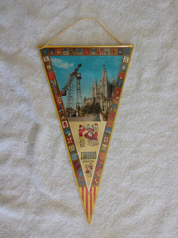 Collection pennants: BANDER&Iacute;N PLASTIFICADO TIBIDABO BARCELONA A&Ntilde;OS 60