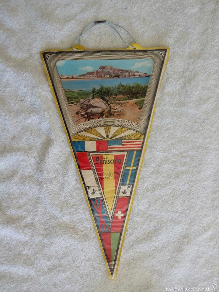Collection pennants: BANDER&Iacute;N PLASTIFICADO PE&Ntilde;ISCOLA A&Ntilde;OS 60