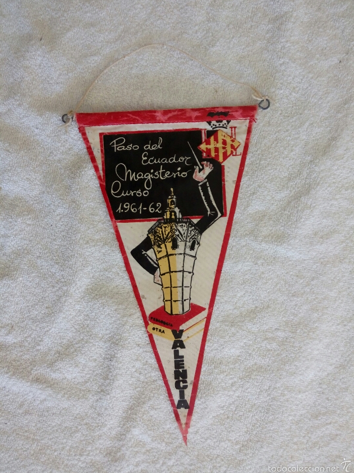 Sammlung von Wimpeln: BANDER&Iacute;N LONA MAGISTERII CURSO 1961-62 VALENCIA