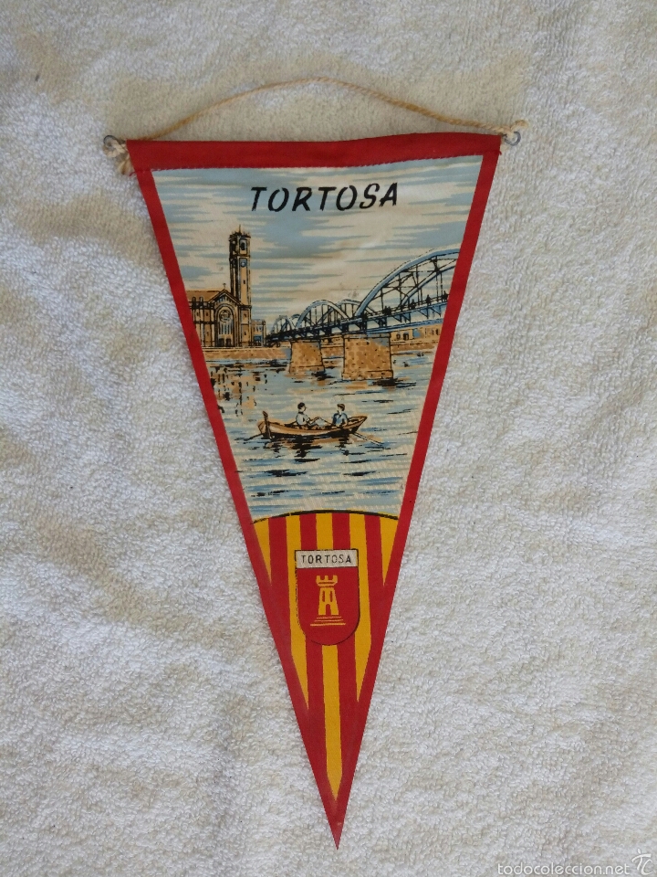 Sammlung von Wimpeln: BANDER&Iacute;N LONA TORTOSA A&Ntilde;OS 60