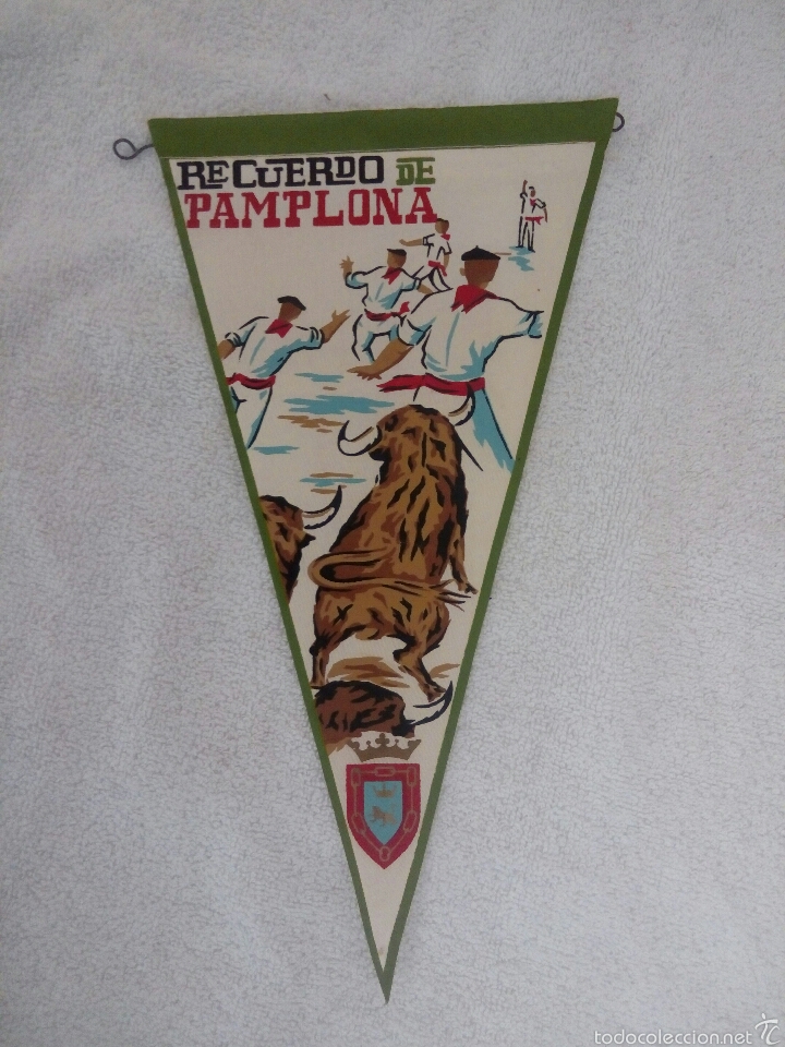 Collection pennants: BANDER&Iacute;N LONA RECUERDO DE PAMPLONA A&Ntilde;OS 60