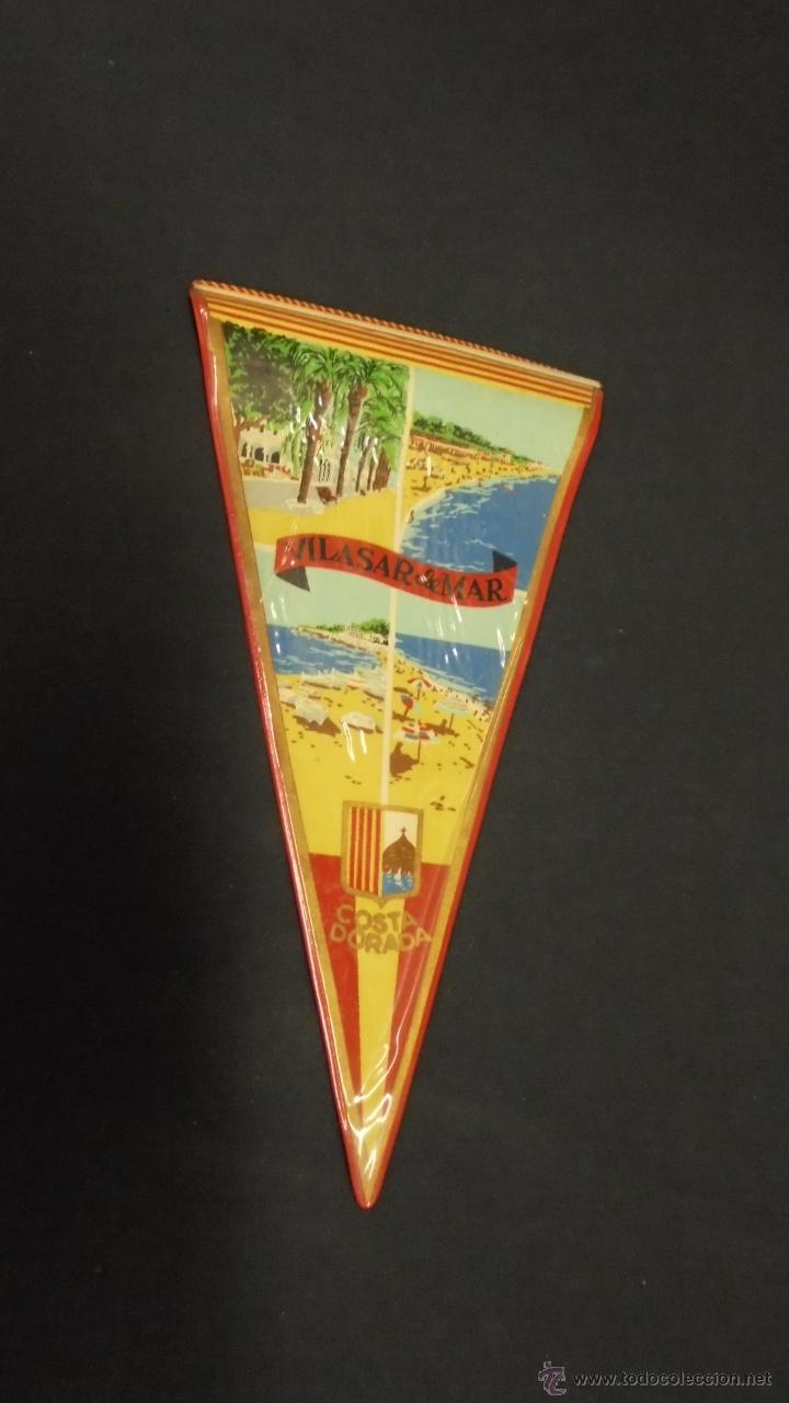 Collection pennants: BANDERIN - VILASAR DE MAR - APROX. 28 CM X 15 CM.