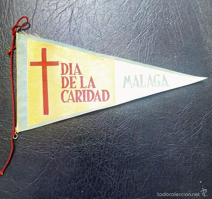 Fanions de collection: BANDER&Iacute;N D&Iacute;A DE LA CARIDAD - M&Aacute;LAGA.