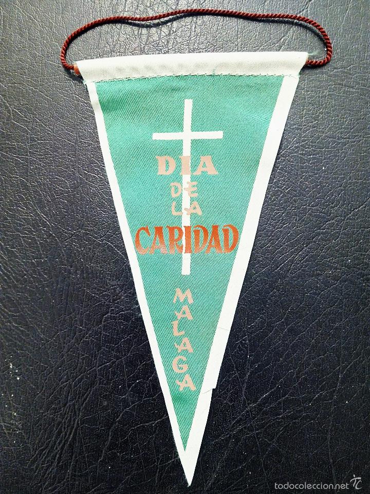 Fanions de collection: BANDER&Iacute;N  D&Iacute;A DE LA CARIDAD - M&Aacute;LAGA - BALLESTER.