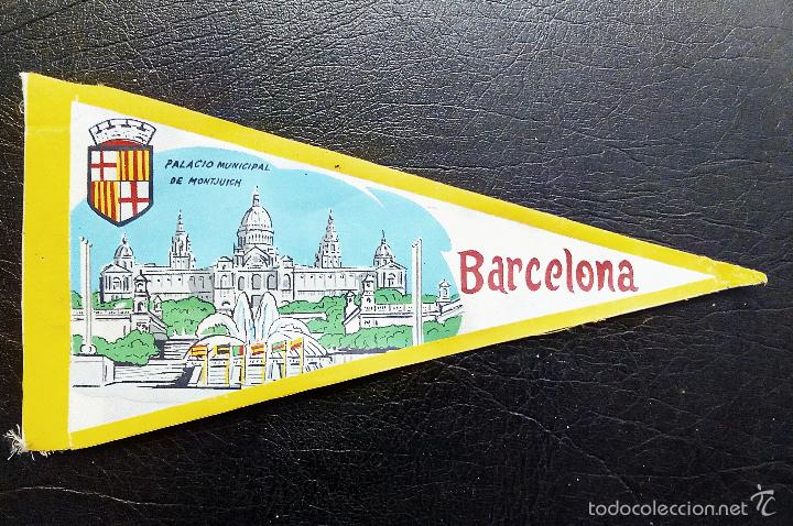 Fanions de collection: BANDER&Iacute;N PALACIO MUNICIPAL DE MONTJUICH - BARCELONA - A&Ntilde;OS 60.