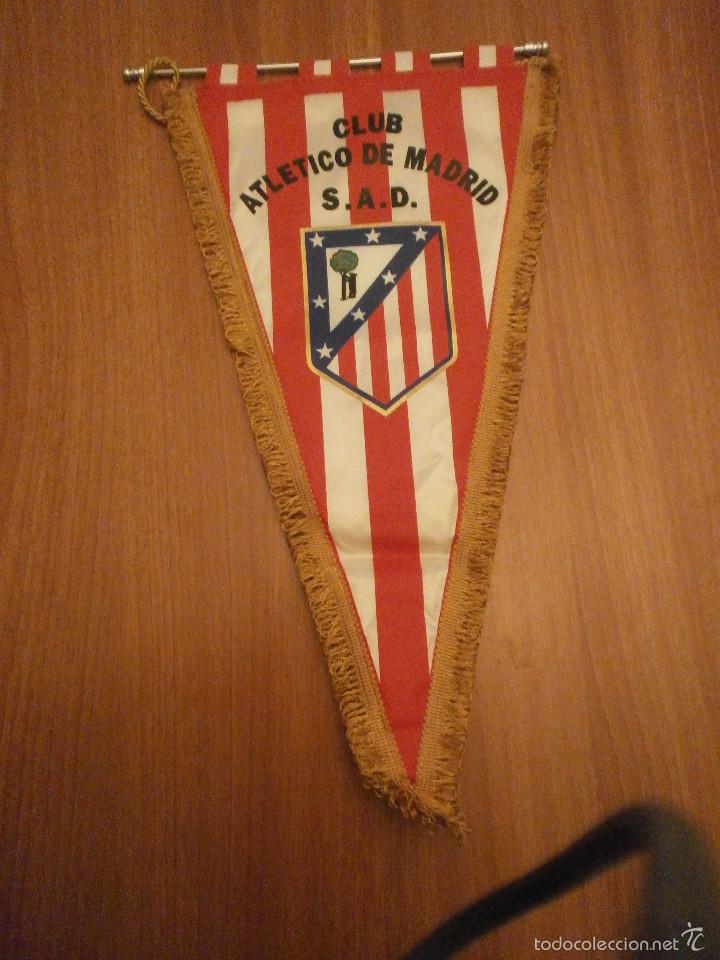 Fanions de collection: BANDERIN.CLUB ATLETICO DE MADRID S.A.D.