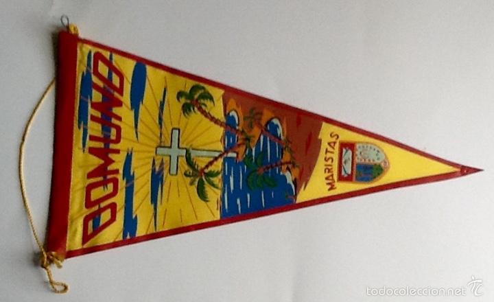 Sammlung von Wimpeln: BANDERIN ANTIGUO. DOMUND MARISTAS.. ENVIO INCLUIDO EN EL PRECIO.