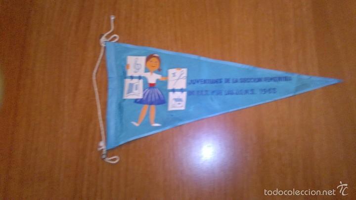 Collection pennants: JUVENTUDES DE LA SECCION FEMENINA  DE F. E. T. Y DE LAS JONS  1963
