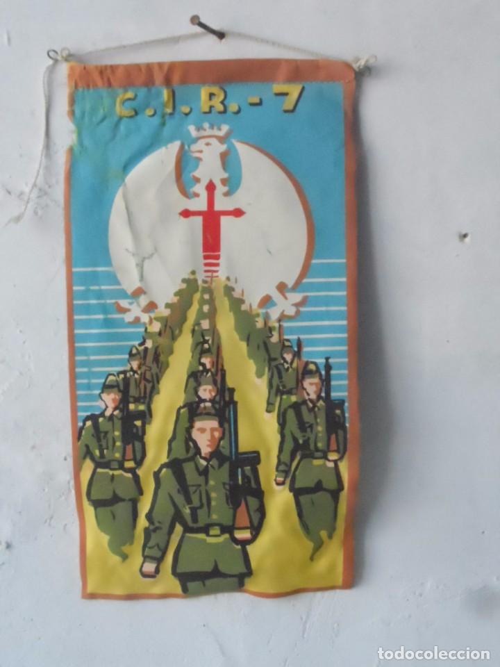 Fanions de collection: militar cir 7 banderin