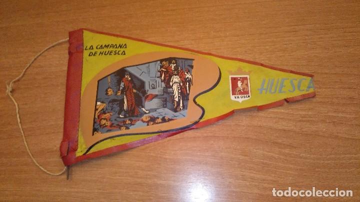 Collection pennants: BANDERIN LA CAMPANA DE HUESCA --