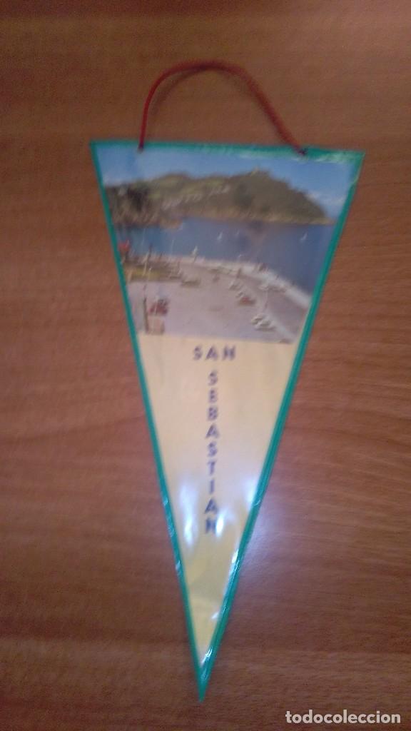 Sammlung von Wimpeln: BANDERIN  SAN SEBASTIAN