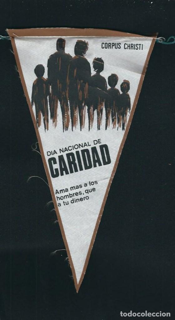 Fanions de collection: R 50 - ANTIGUO BANDERIN DE - CORPUS CHISTI - DIA DE LA CARIDAD