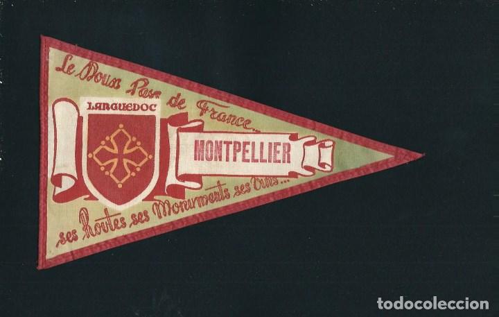 Fanions de collection: R 50 - ANTIGUO BANDERIN DE   DE MONTPELLIER  CON DOS CARAS