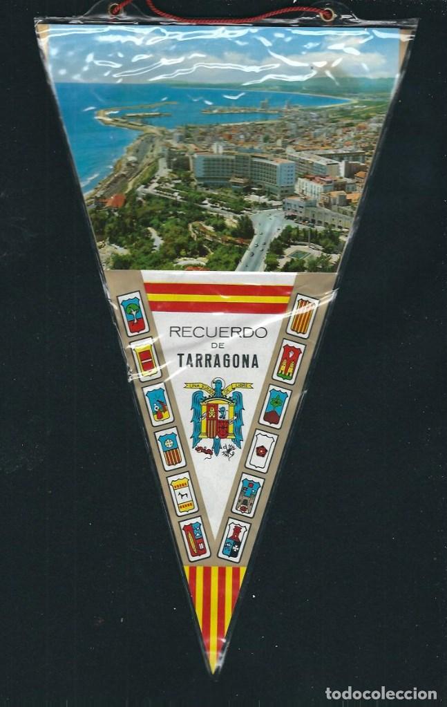 Bandierine di collezione: R 50 - ANTIGUO BANDERIN DE PLASTICO -  TARRAGONA DOS CARAS