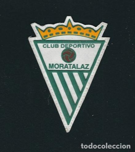 Bandierine di collezione: PEQUE&Ntilde;O BANDERIN DEL CLUB DEPORTIVO MORATALAZ