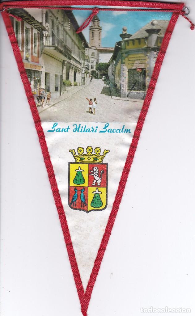 Fanions de collection: BANDERIN DE SANT HILARI SACALM DEL A&Ntilde;O 1968 (GIRONA)