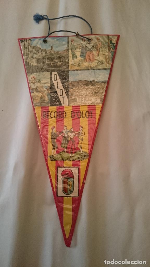 Bandierine di collezione: RECORD D&acute;OLOT