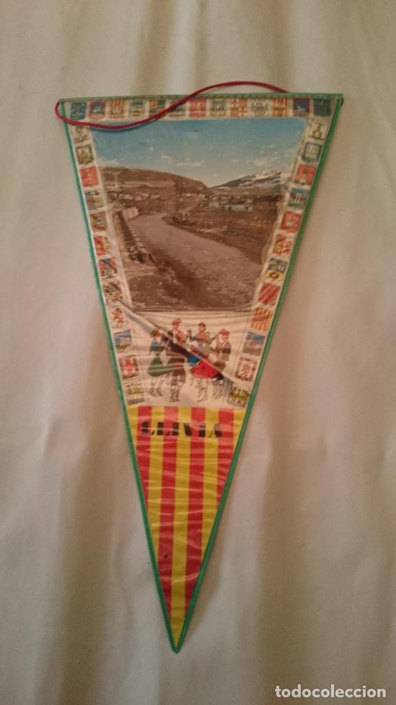 Bandierine di collezione: BANDERIN DE LLIVIA