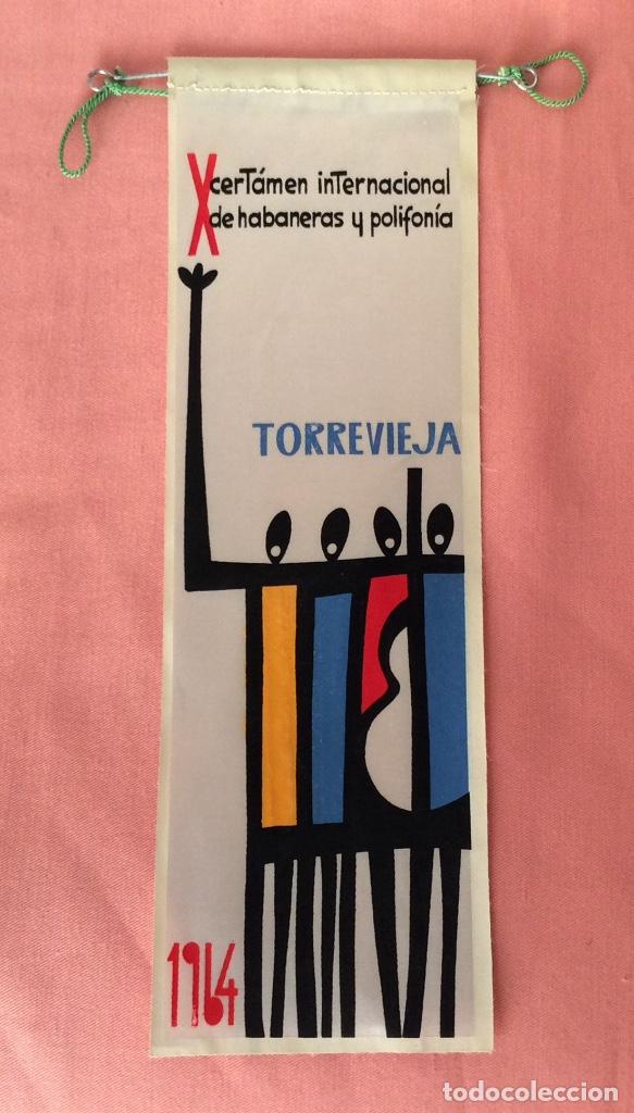 Banderines de colecci&oacute;n: BANDER&Iacute;N DE TELA. X CERTAMEN INTERNACIONAL DE HABANERAS Y POLIFONIA 1964. TORREVIEJA. ALICANTE.