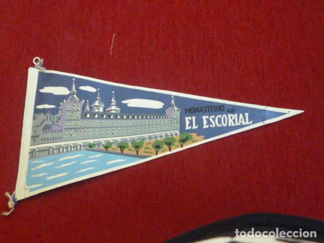 Collection pennants: BANDER&Iacute;N MONASTERIO DE EL ESCORIAL.