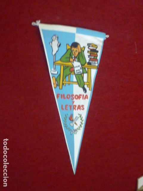 Collection pennants: BANDER&Iacute;N FILOSOFIA Y LETRAS.