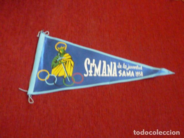 Collection pennants: BANDER&Iacute;N SEMANA DE LA JUVENTUD 1958.