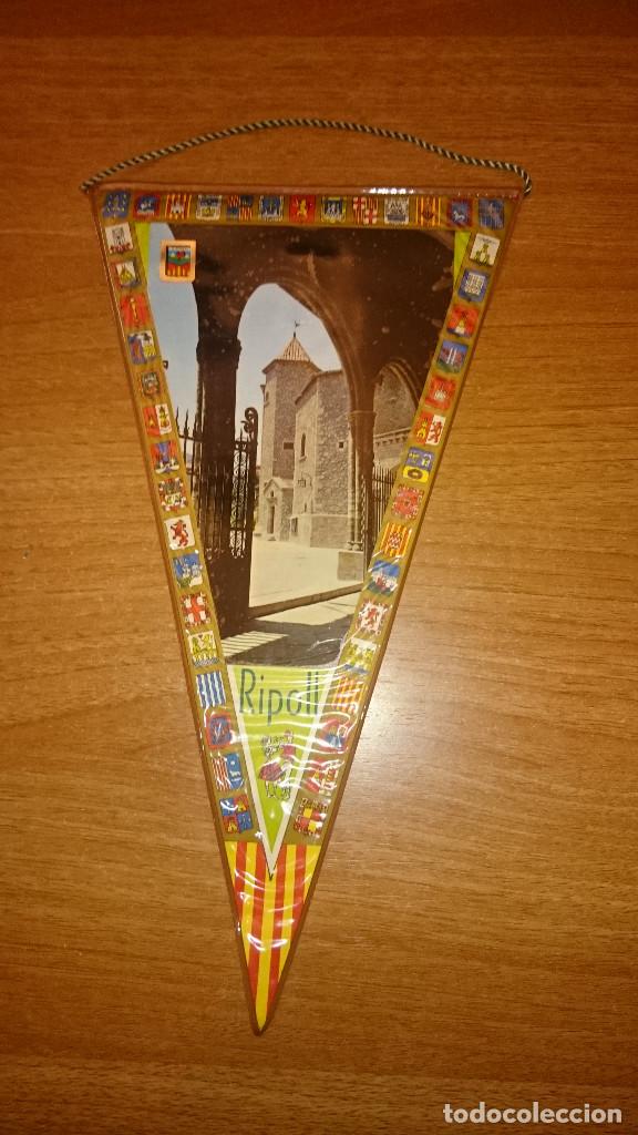 Bandierine di collezione: BANDERIN DE RIPOLL