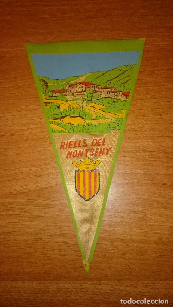 Bandierine di collezione: BANDERIN DE RIELLS DEL MONTSENY