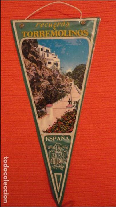 Fanions de collection: ANTIGUO BANDERIN.RECUERDO DE TORREMOLINOS.A&Ntilde;OS 60