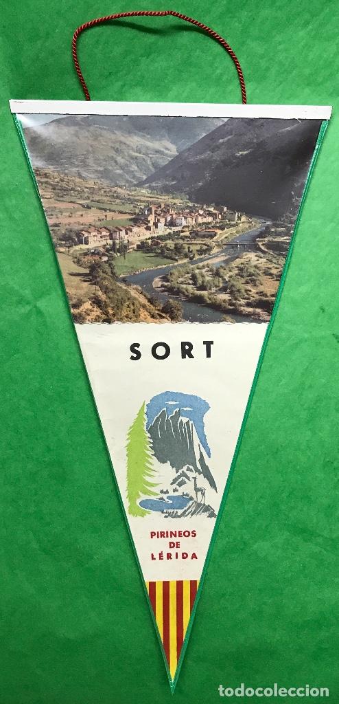 Fanions de collection: Bander&iacute;n de Sort - Pirineos de L&eacute;rida - A&ntilde;os 60
