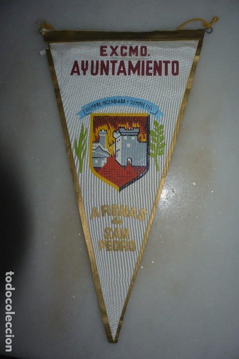 Bandierine di collezione: BANDERINAYUNTAMIENTO ARENAS SAN PEDRO AVILA