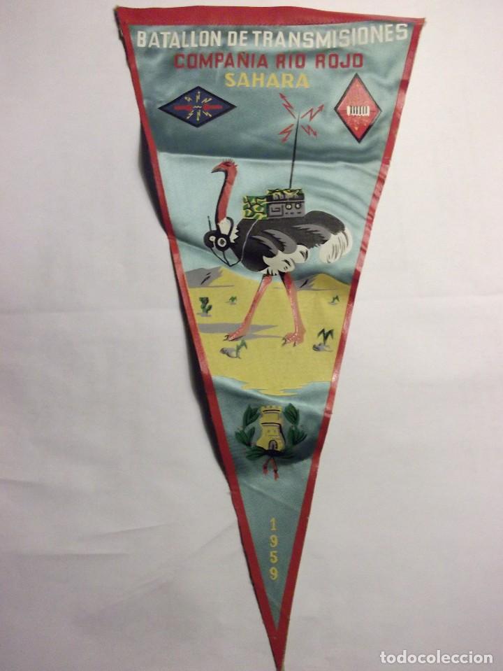 Sammlung von Wimpeln: BANDER&Iacute;N BATALL&Oacute;N DE TRANSMISIONES. COMPA&Ntilde;&Iacute;A R&Iacute;O ROJO. SAHARA. A&Ntilde;O 1959