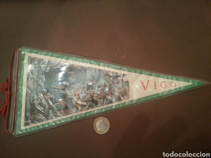 Bandierine di collezione: Bander&iacute;n de Vigo doble cara