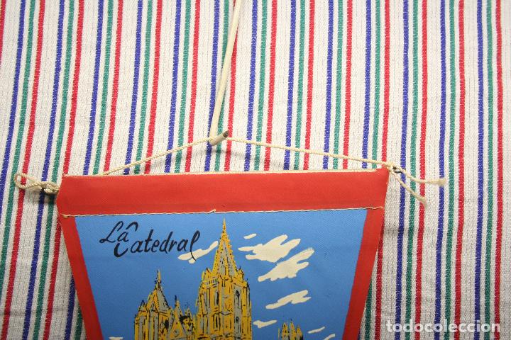 Banderines de colecci&oacute;n: BANDERIN DE LEON, LA CATEDRAL - Foto 5