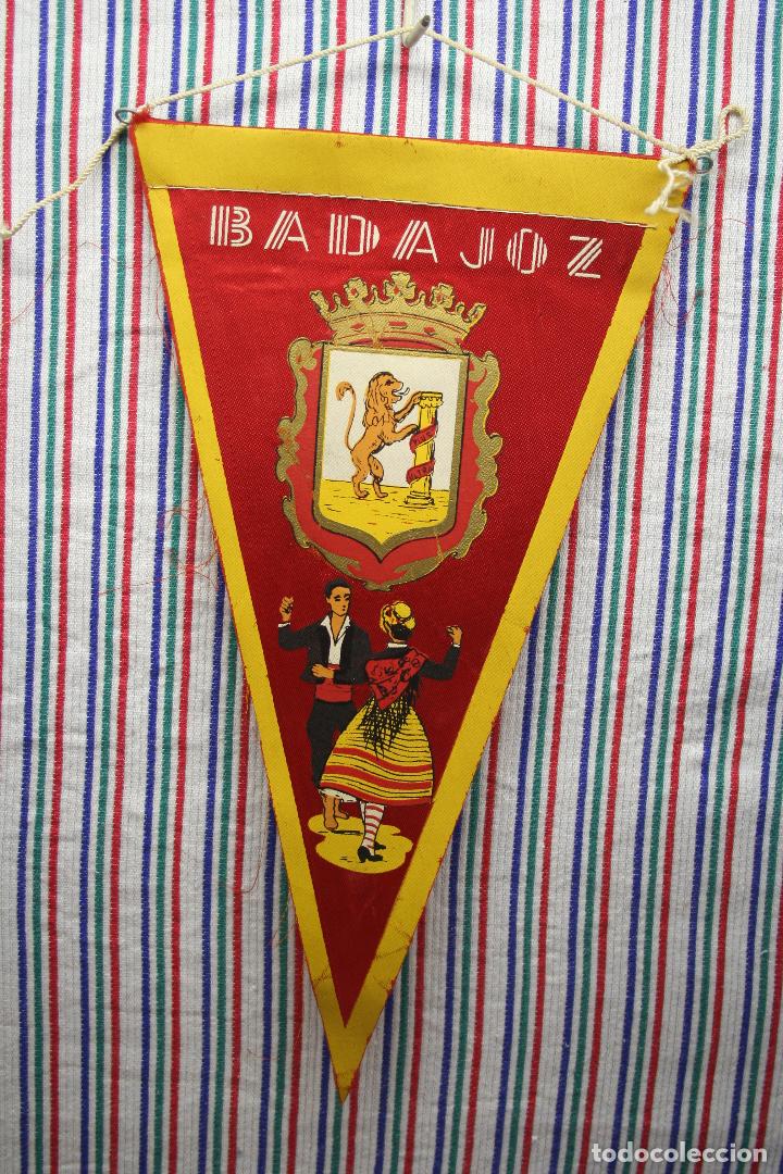 Banderines de colecci&oacute;n: BANDERIN DE BADAJOZ - Foto 2