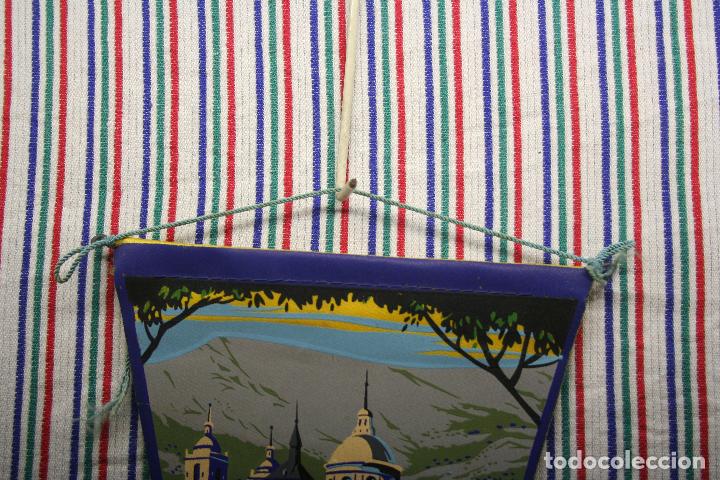 Banderines de colecci&oacute;n: BANDERIN DEL ESCORIAL - Foto 3