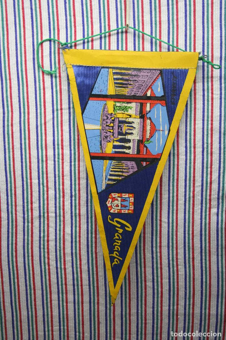 Banderines de colecci&oacute;n: BANDERIN DE GRANADA LA ALHAMBRA - Foto 1
