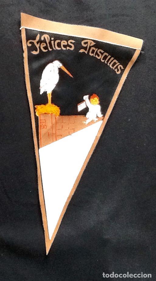 Collection pennants: BANDERIN. LA CIGUE&Ntilde;A. FELICES PASCUAS 1961EL ENVIO  ESTA INCLUIDO.